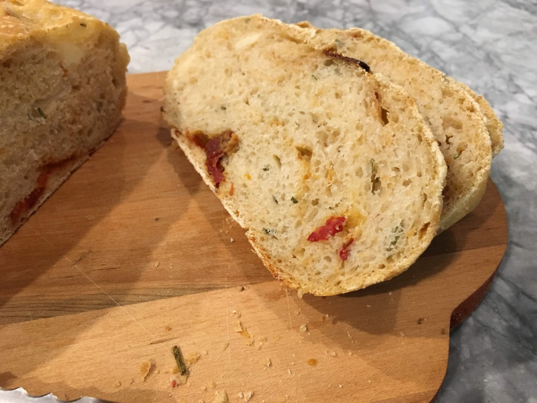 Roasted Garlic, Rosemary and Sundried Tomato No Knead Bread The Canuck Foodies Recipes