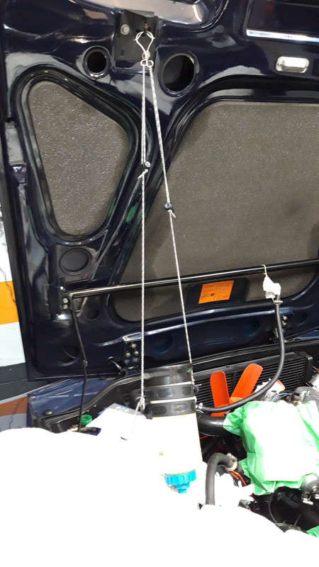 6992035F-3881-4C8B-8CC1-3E28101F4206