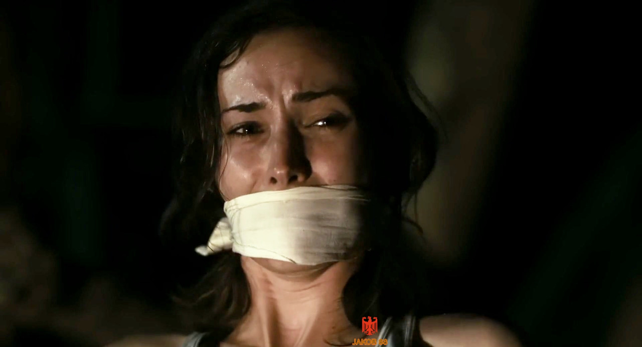 Geraldine Hakewill 6 - Uninhabited 2010