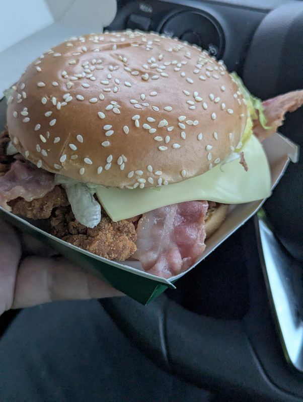 PXL 20251114 154938891