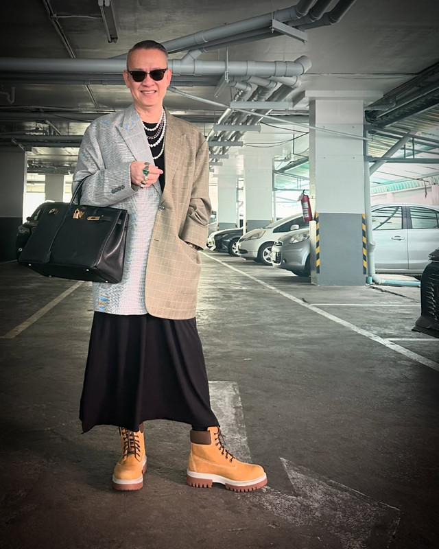 tueslove-1739243849-3565358279092190098-9130822