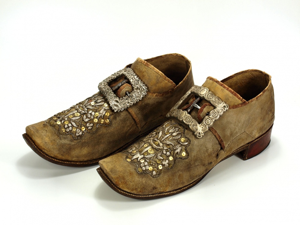 scarpe-1700