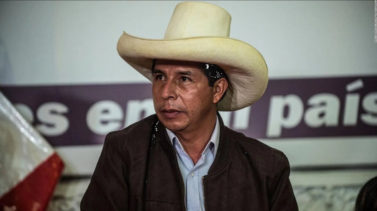 De maestro a expresidente detenido, conoce la trayectoria de Pedro Castillo