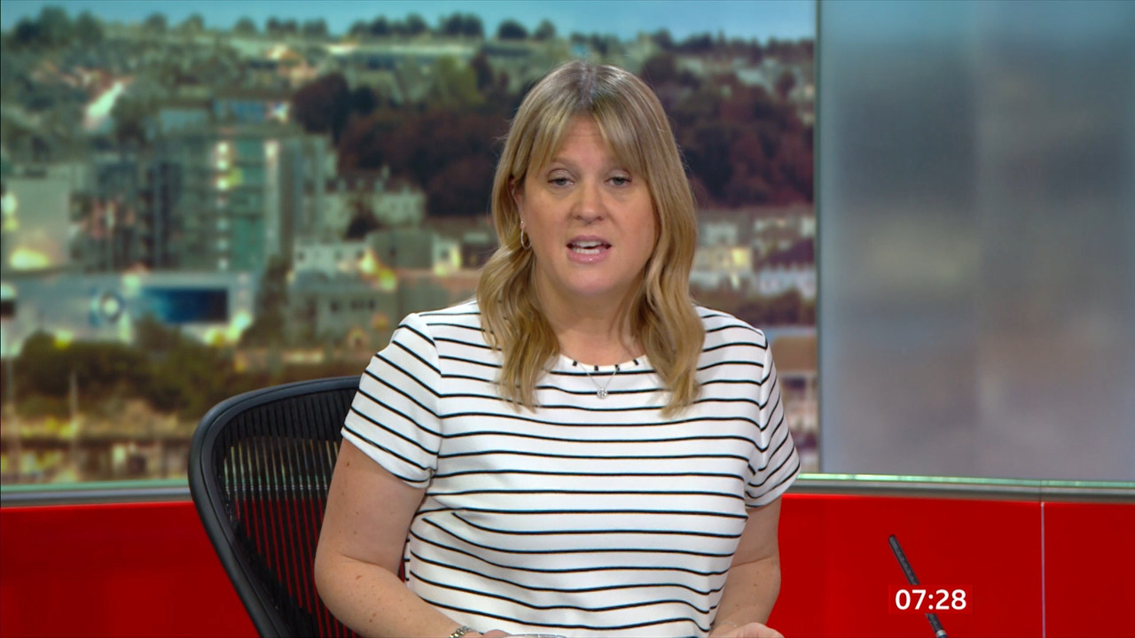 02.15 - 07.20.00 - Breakfast. 15 02 2024 A round-up of national and i....ts_snapshot_08.40.690