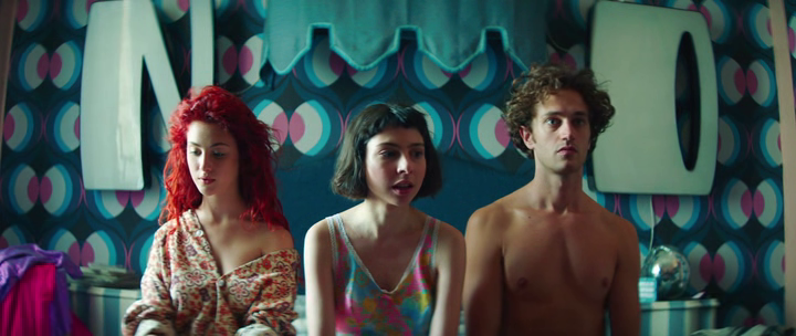 vlcsnap-2021-01-08-21h32m43s385