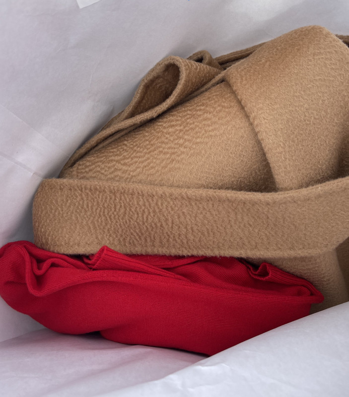 68962D83-A0AA-4A69-88FC-789BFFD9899D