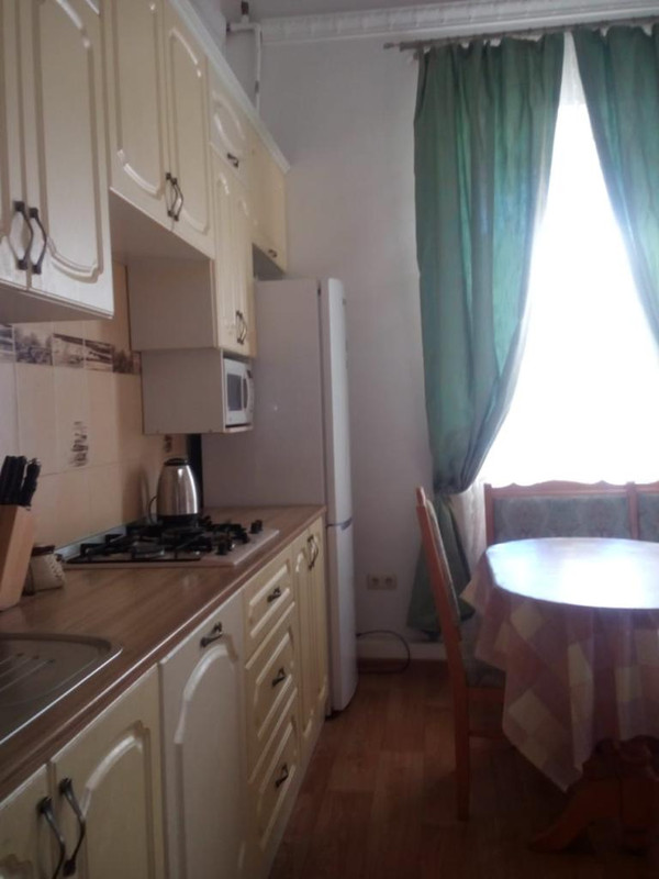 B88AA647-8A10-4FC6-8257-2F2D34B6852A