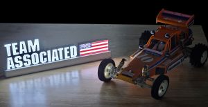 Team-ASSOCIATED-Display-Light.jpg
