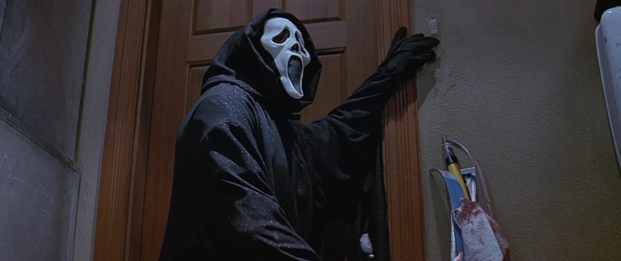 Scream (1080p HD).m4v_snapshot_01.07.11.494