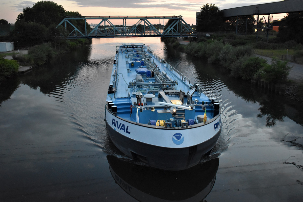 2022.06.21 RHK Rival 01 (1940x1293)