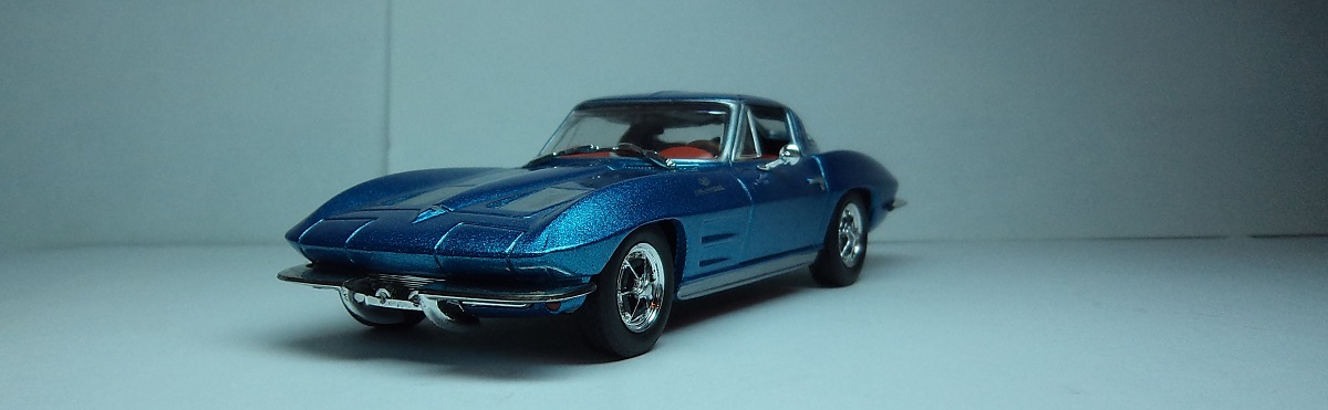 Chevrolet Corvette (2)