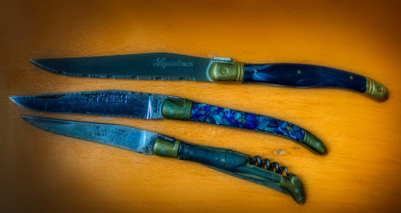 blue-handled-knives.jpg