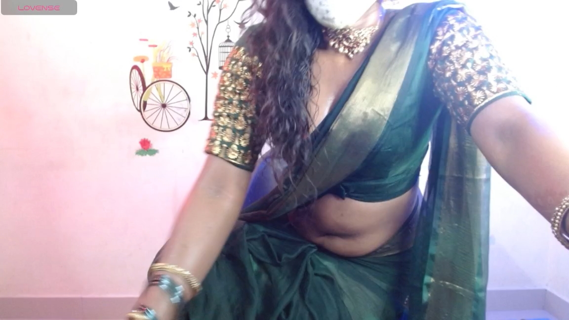 Saneem_sweety Webcam Show.mp4_snapshot_01.10.434