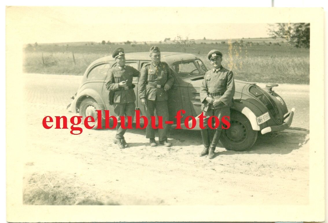 FOTO - FAHRZEUG - KÜBELWAGEN