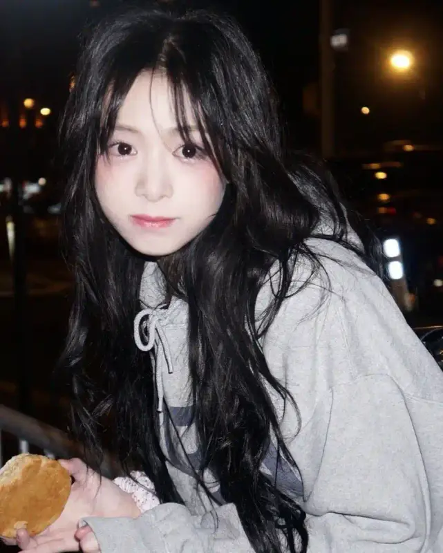 20250525_173245_copy_984x1228