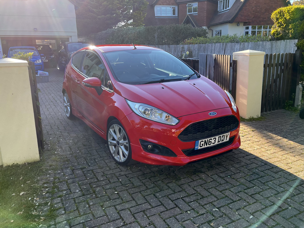 B921006B-7B98-4EBA-AF15-E98E39118492