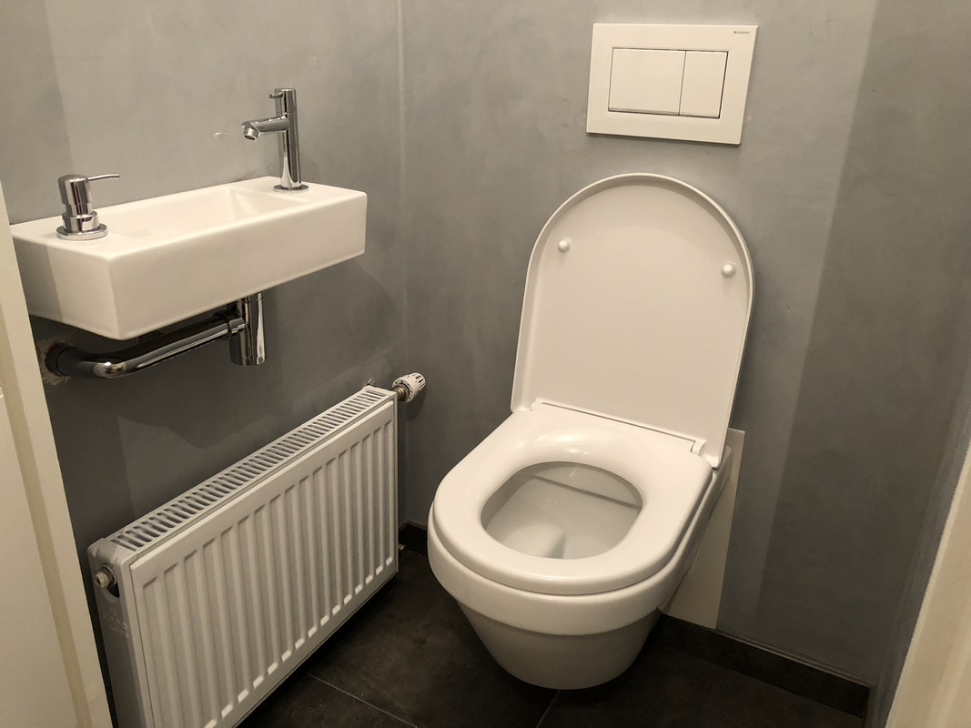 E8E7E972-2BA0-49F9-B7C3-F6649AAE15FA