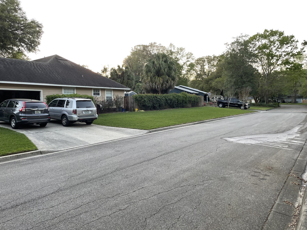 6166733D-2223-4865-8DE4-3F229F2C60AC