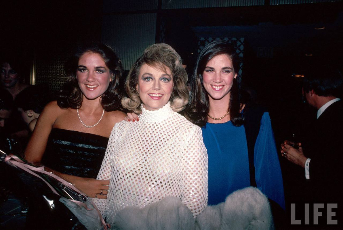 Dorothy_Malone_ma08