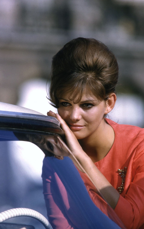 claudia_cardinale_mc10