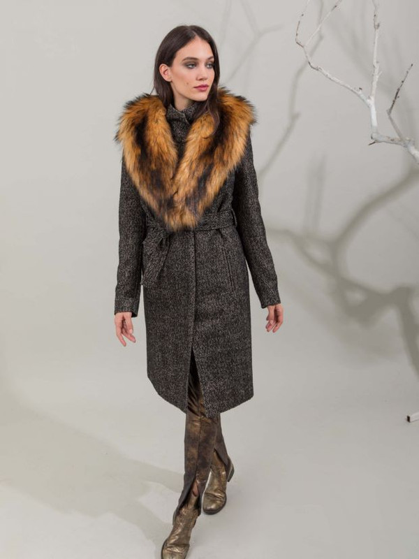 PS fashion kaput sa krznenom kragnom