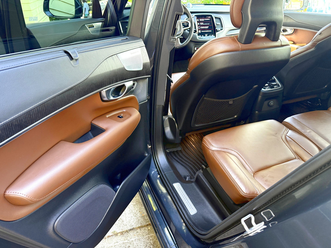 Vehicle thumbnail 11