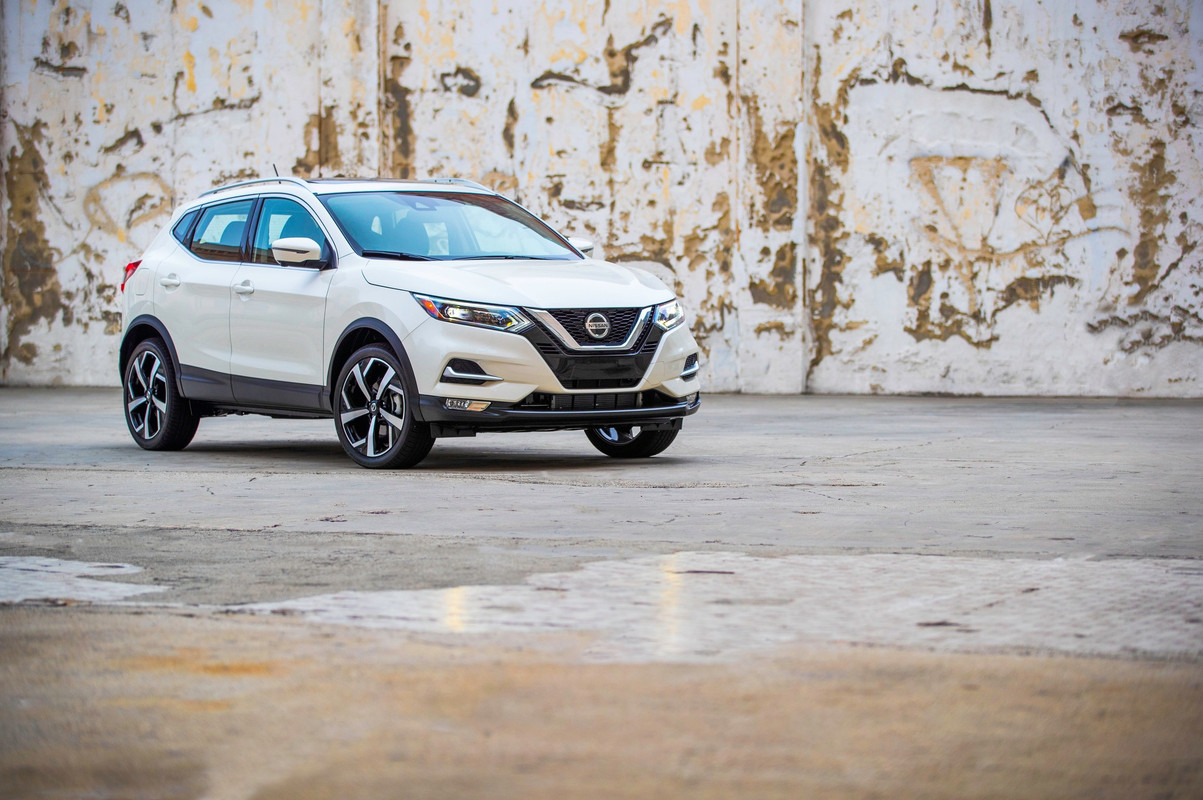 2020 Nissan Rogue Sport (8)