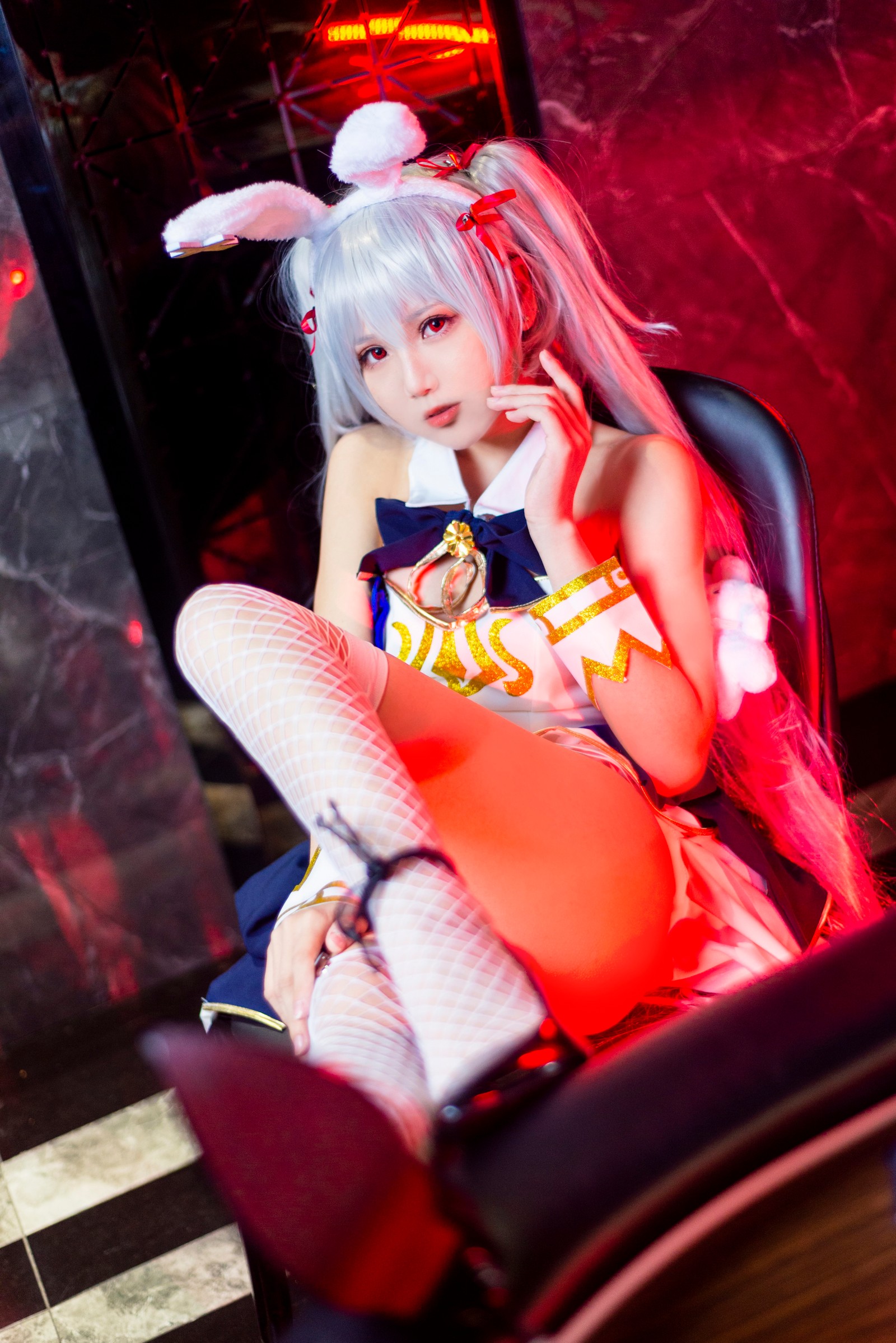 刺青Poi 阿布鲁奇公爵 荷官 Cosplay｜碧蓝航线 角色 写真图集【32P｜174MB】插图8