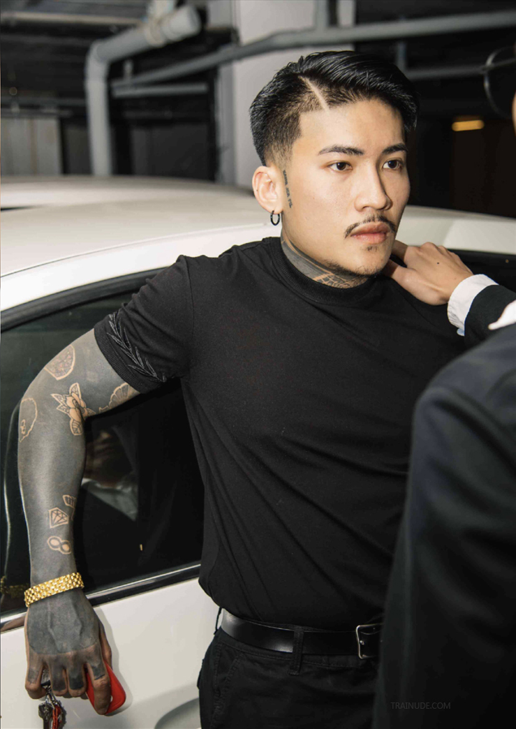 005