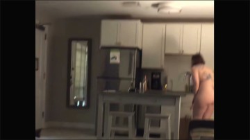 [Image: Voyeur30185135137.jpg]