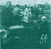 24 HEURES DU MANS YEAR BY YEAR PART ONE 1923-1969 - Page 16 37lm54-MGMidget-PB-DStanley-Turner-JRiddell-1