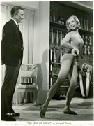 Julie-Newmar-mc12
