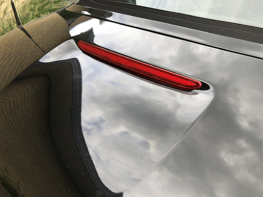 DD1F8F91-37E0-4EA6-A34E-704F4A4B48EB