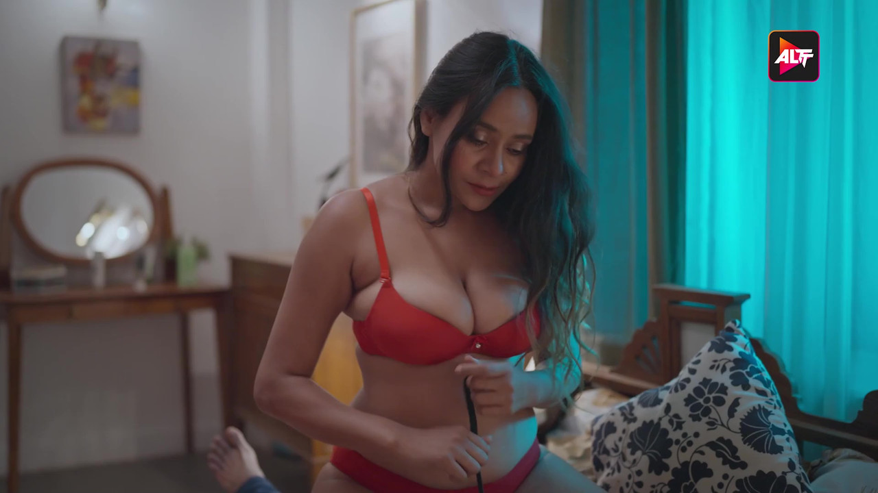 vlcsnap-2025-05-13-01h09m27s167