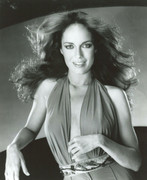 Catherine-Bach-mb85