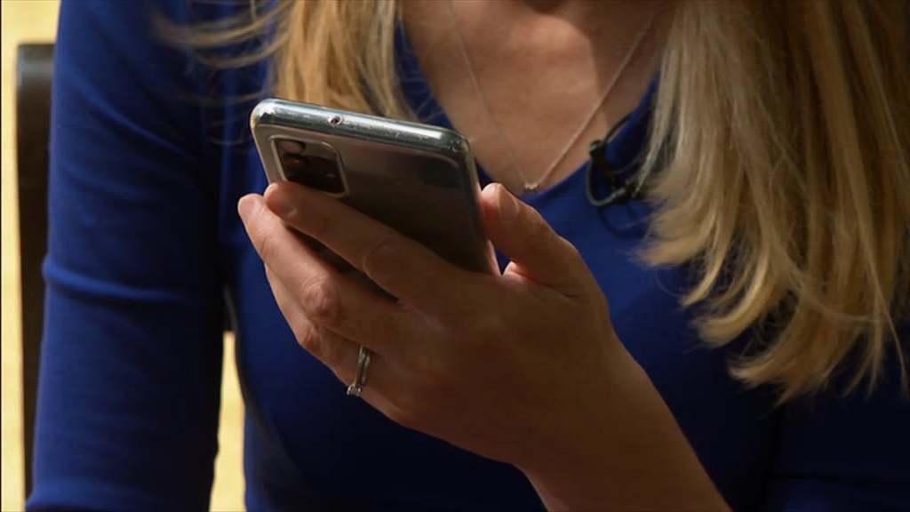 BBC London News_20220728_18301900.ts_snapshot_14.02.619