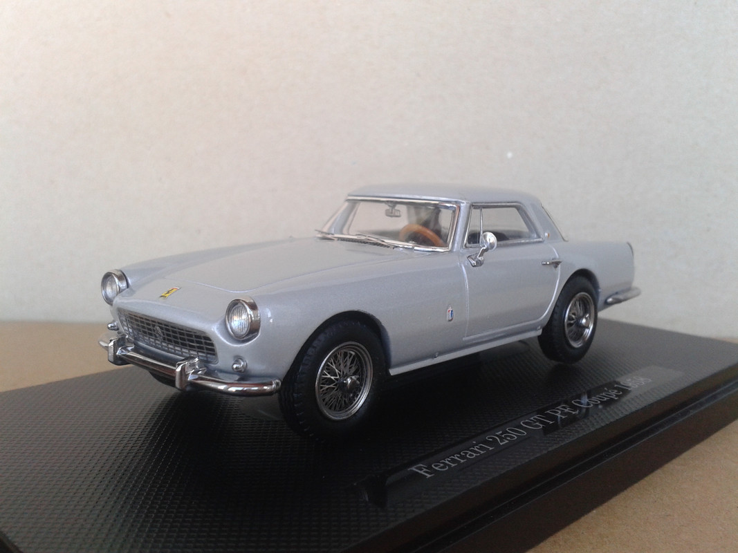 1958 Ferrari 250 GT Pininfarina Coupé (Dongguan) (3)