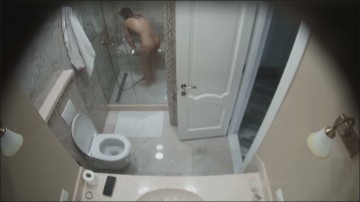 [Image: Voyeur36515135640.jpg]
