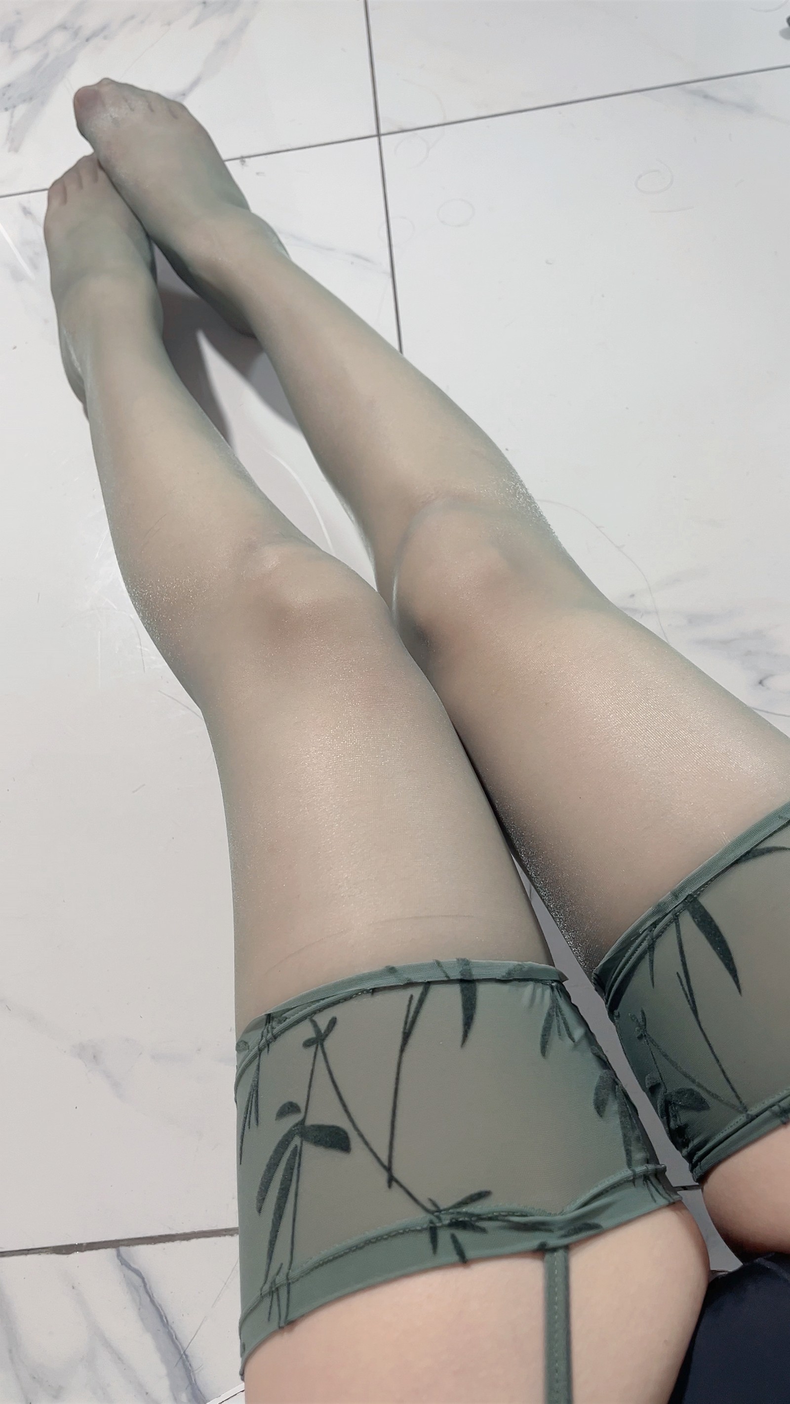 无影喵喵 青蛇 自拍风 Cosplay 写真集｜高清角色摄影（20P｜34MB）插图3