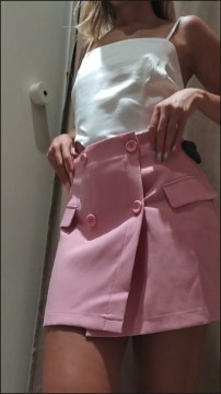 [Image: Voyeur13185085506.jpg]