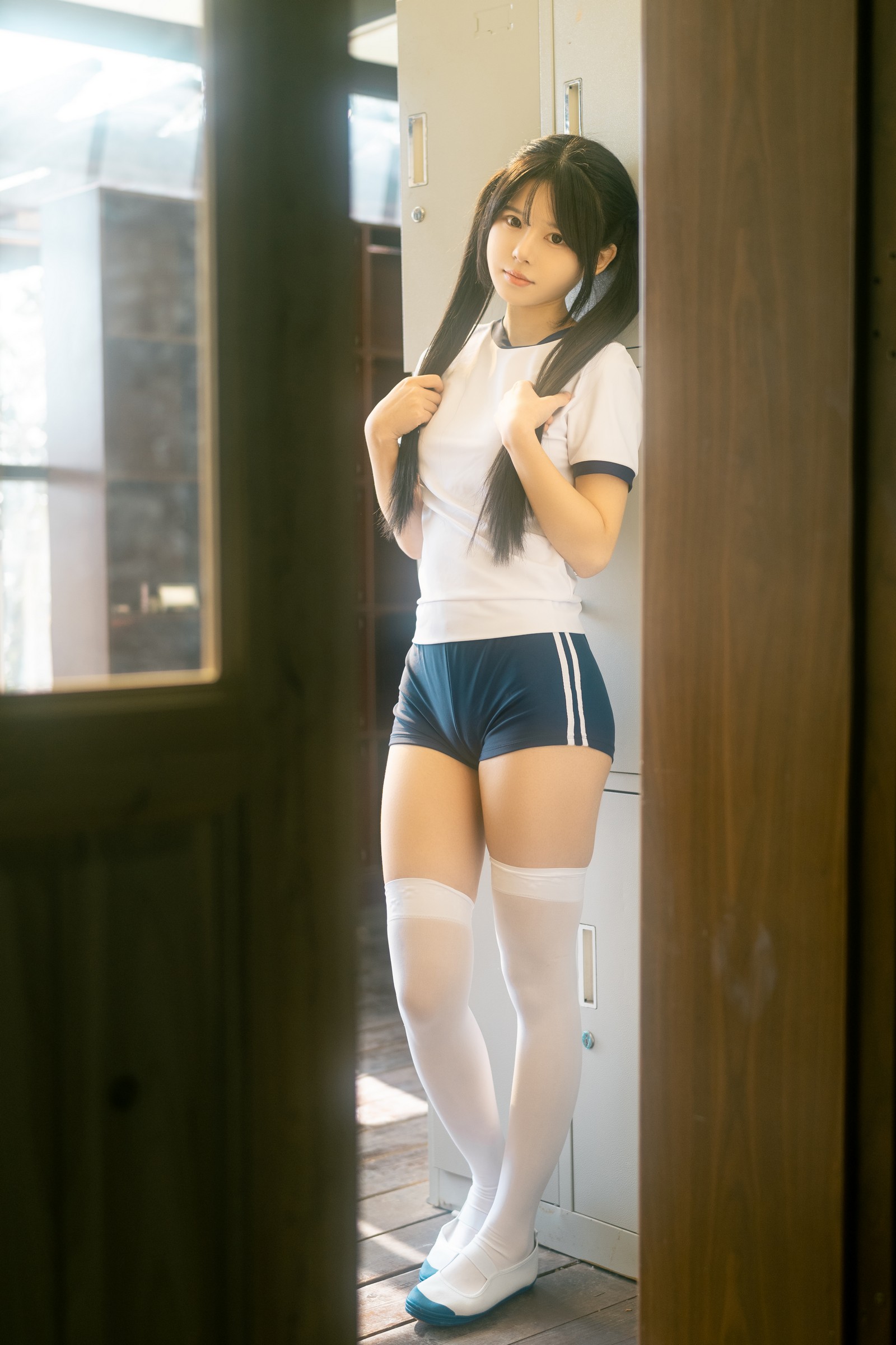 rua阮阮 春之更衣室 体操服 写真图集｜日系校园风高清摄影（47P｜469MB）插图3