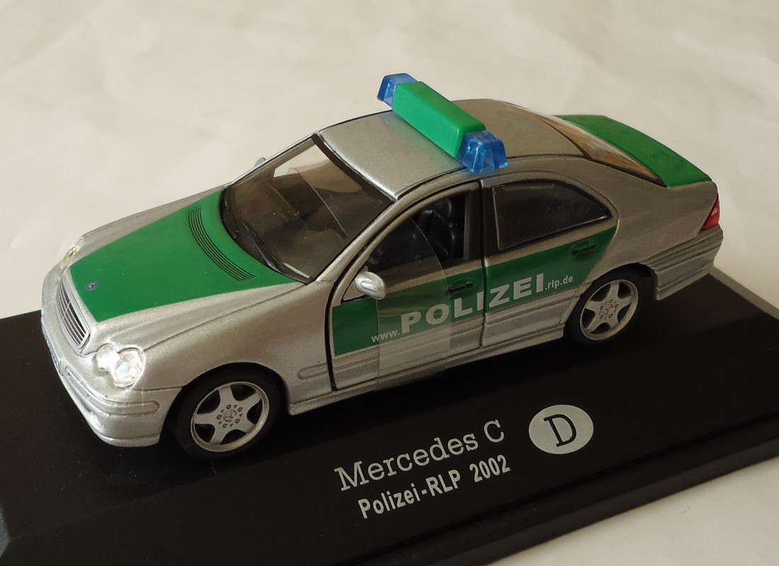 Mercedes-Benz-C320 Polizei (2002)