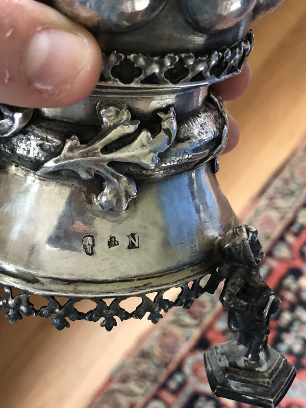 8DC7B389-E01A-4F33-87BF-2421BF988D9F