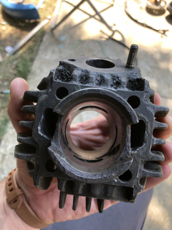 B55DBACE-C3AF-47B9-A4EE-29805F47B7E9