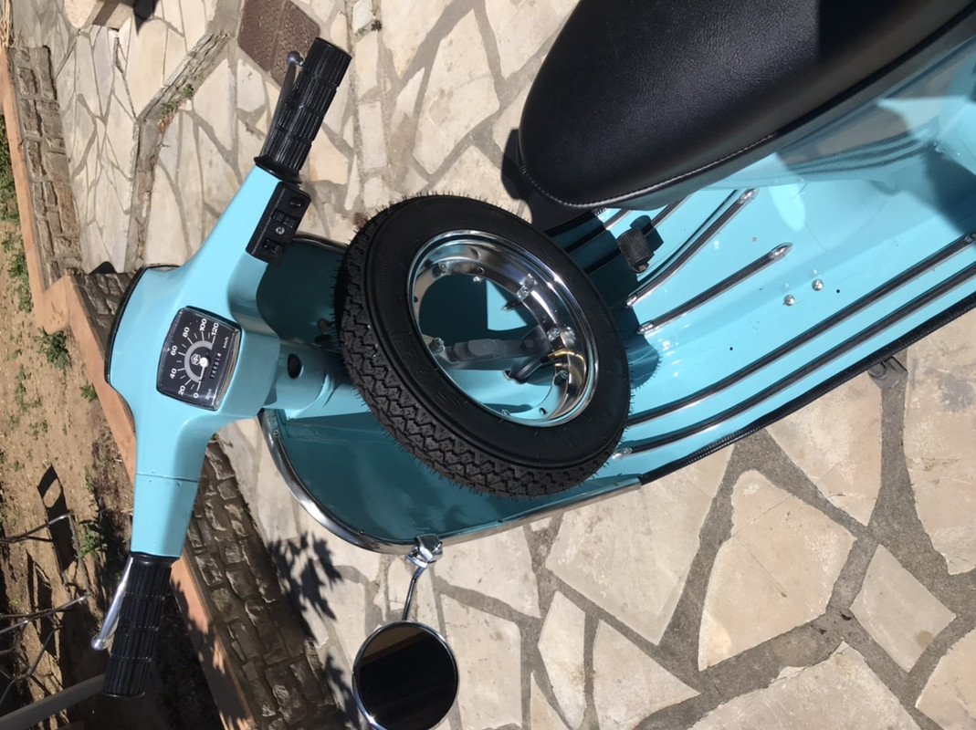 89FB3988-BDF7-403F-B5AC-9792364B42B9