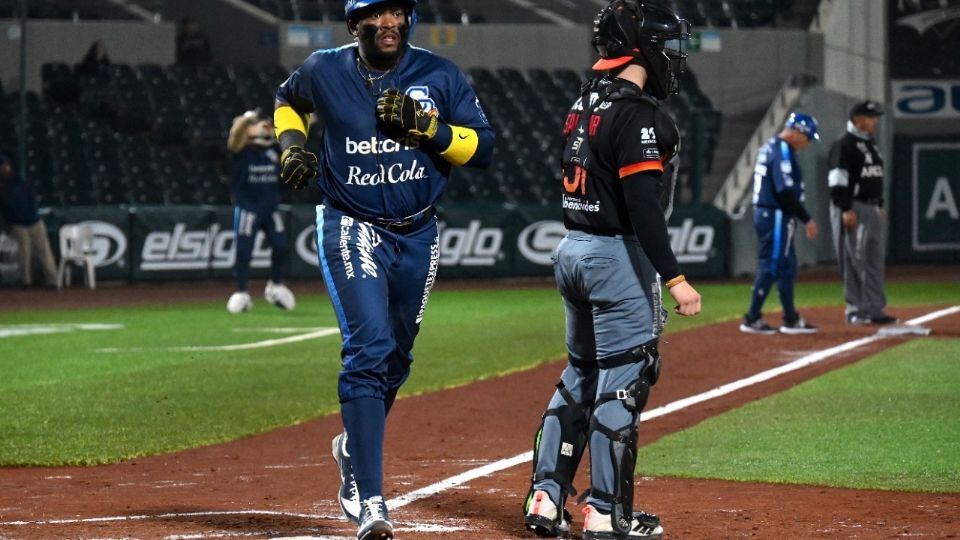 Falla el bateo oportuno y los Yaquis de Obregón caen ante los Naranjeros de Hermosillo