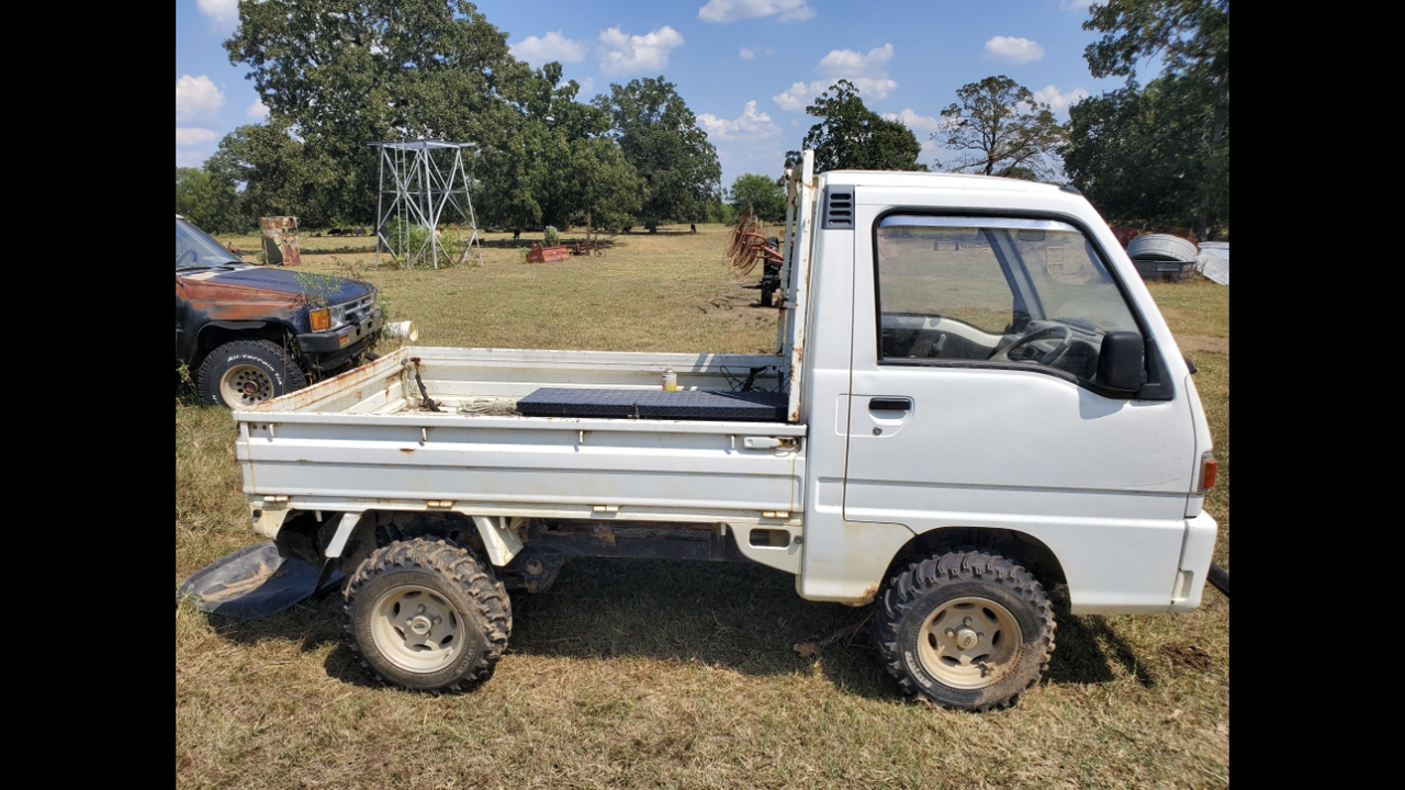 7DCB732C-3F55-4802-B25E-3B19D6E00B47