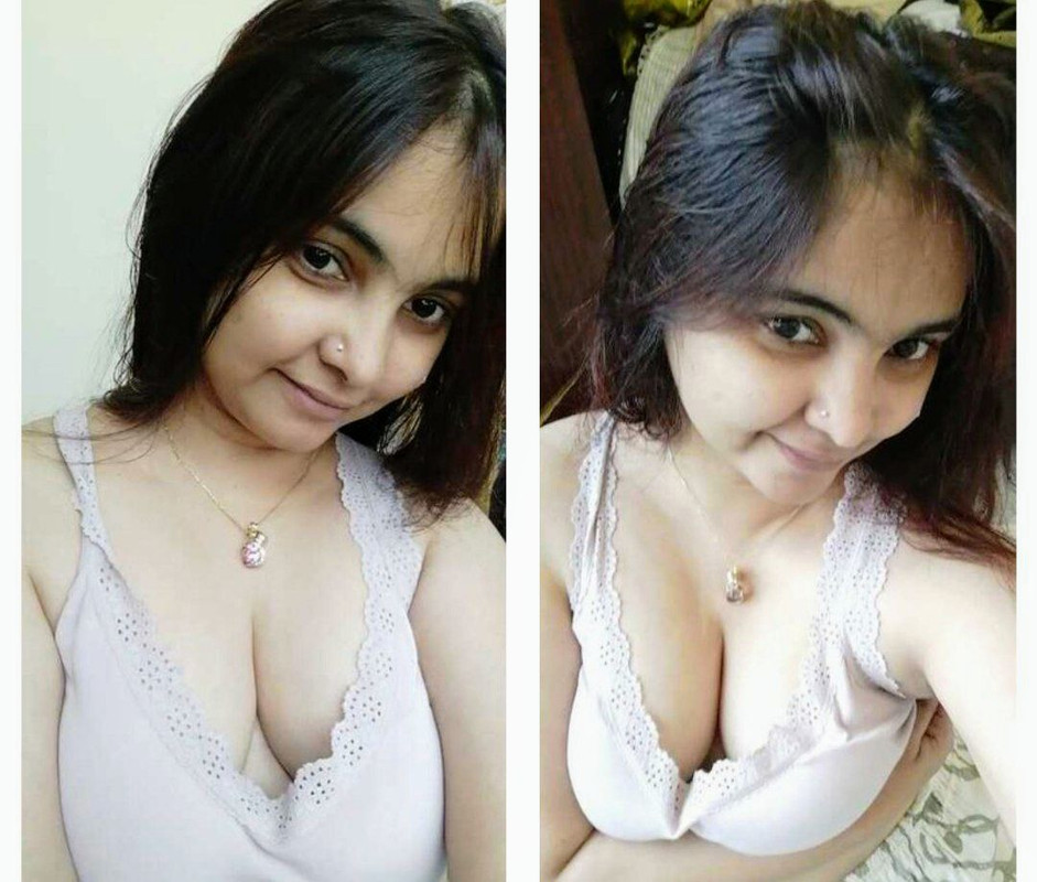 Hot desi girl showing her boob and rubbing