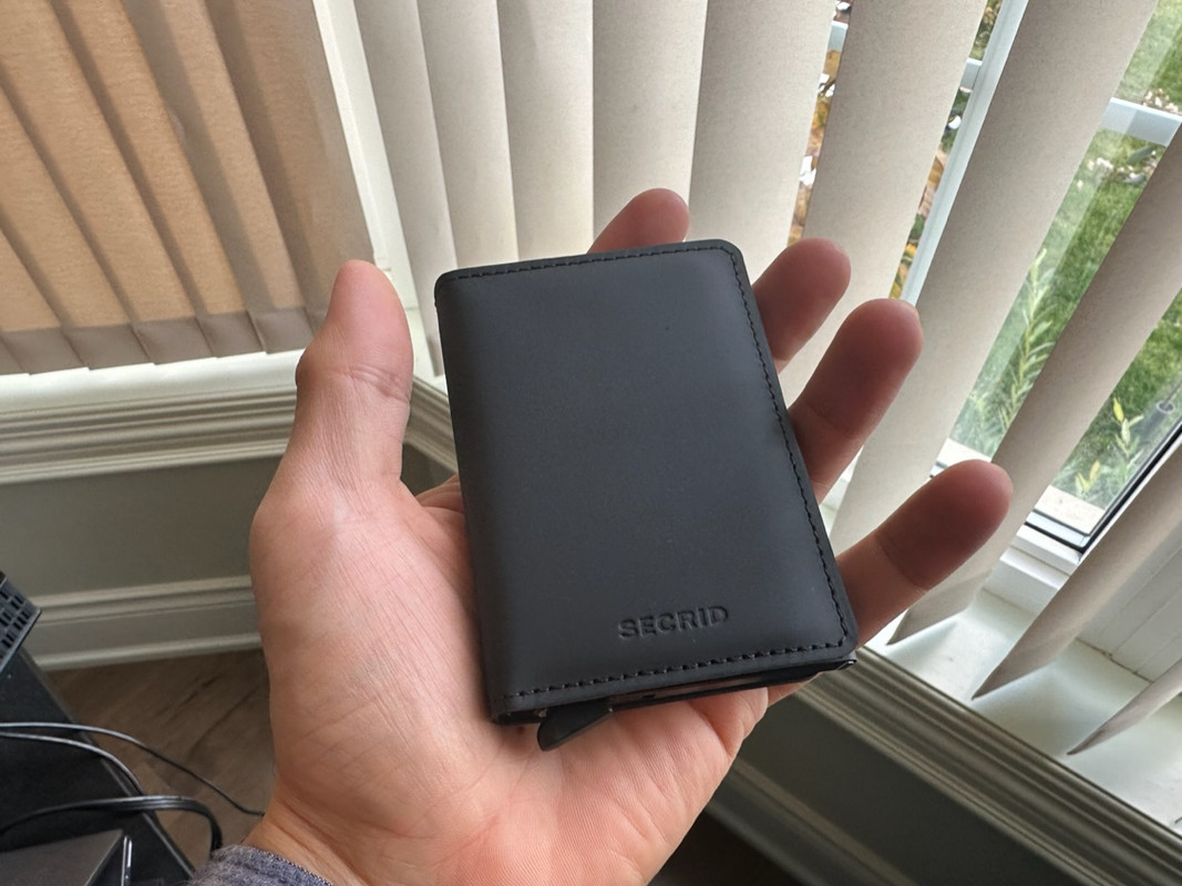 52467A56-0FBD-446B-8C12-4C6AE2219D6B