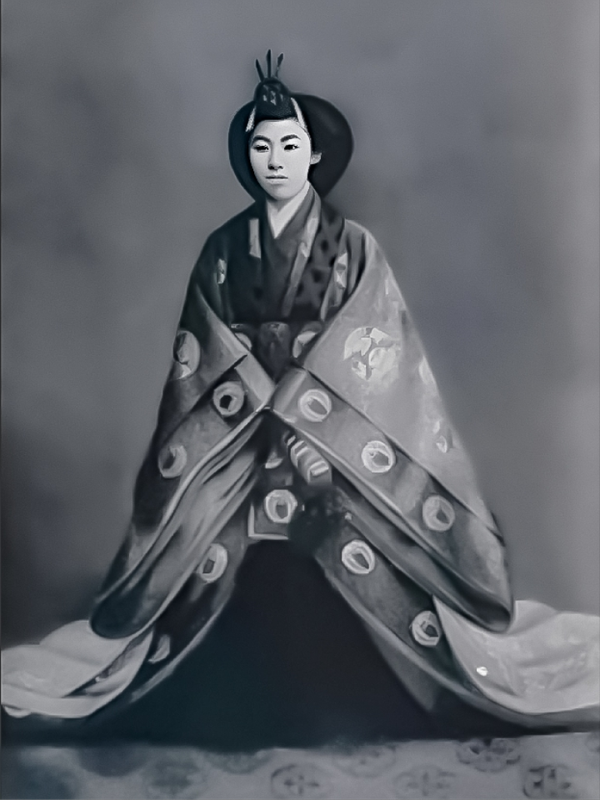 Empress-Teimei-enthronement-1912